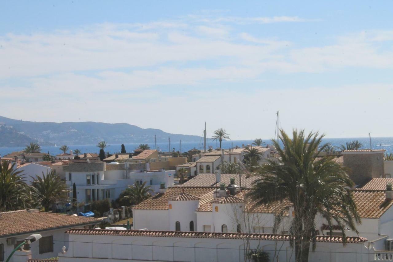 Absolute Apartment Empuriabrava Luaran gambar